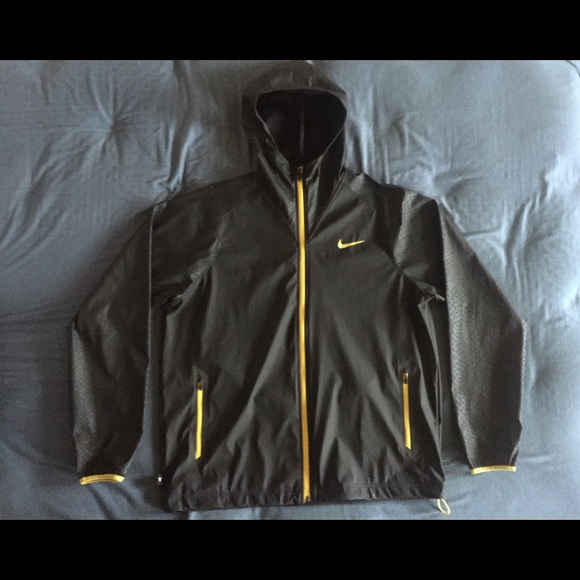 kobe windbreaker